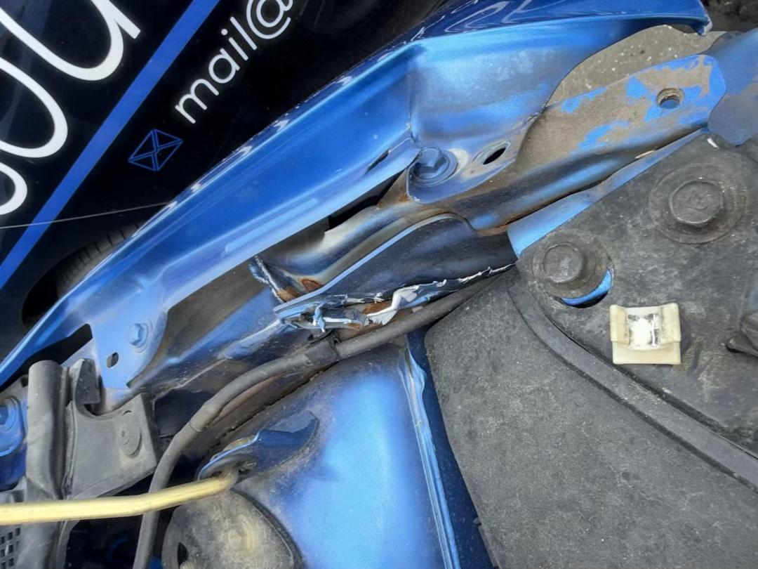 Photo '14' of Mazda Demio