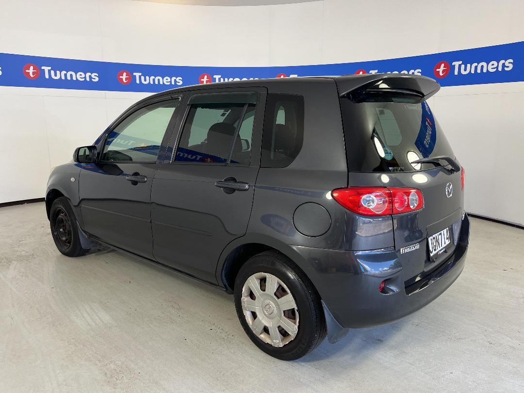 Photo '5' of Mazda Demio Photo '5' of Mazda Demio