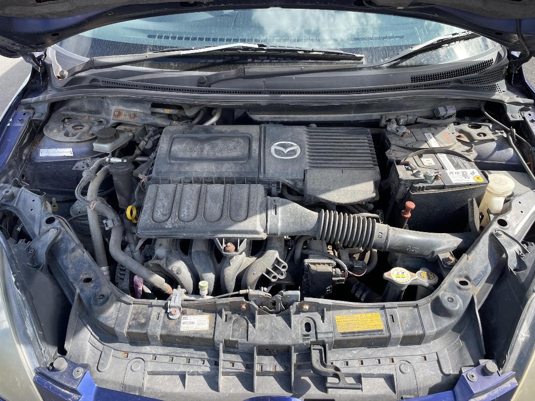 Photo '4' of Mazda Demio Photo '4' of Mazda Demio