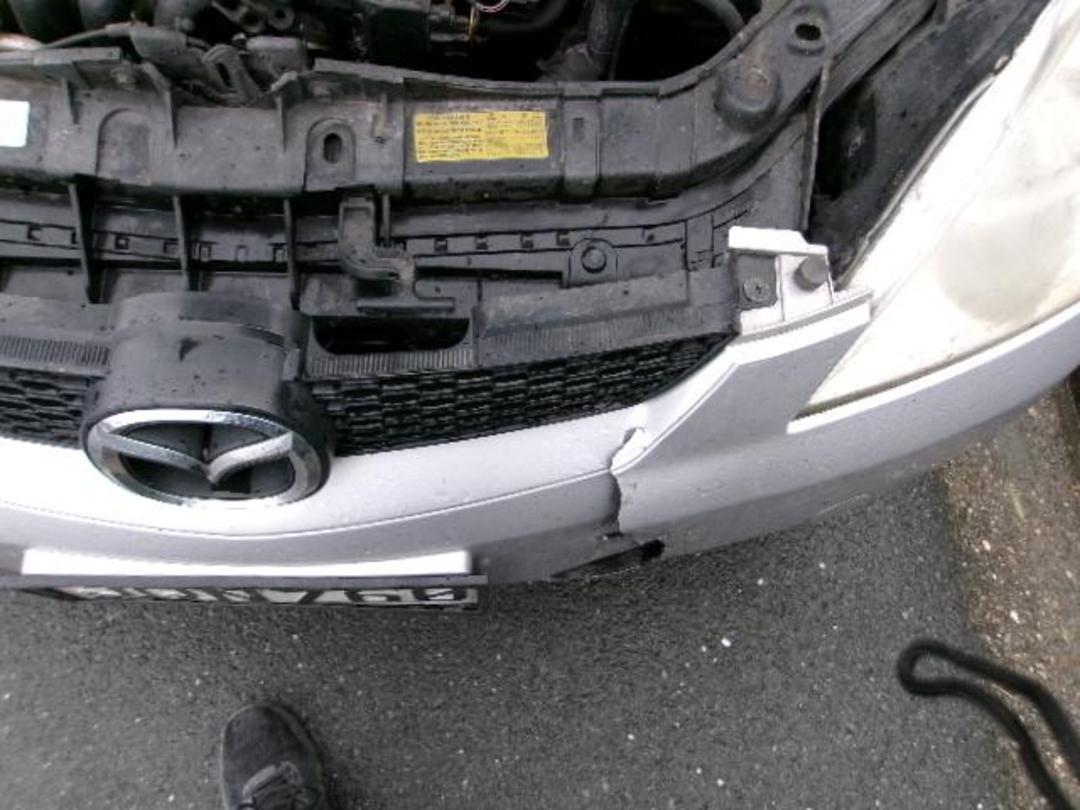 Photo '4' of Mazda Demio