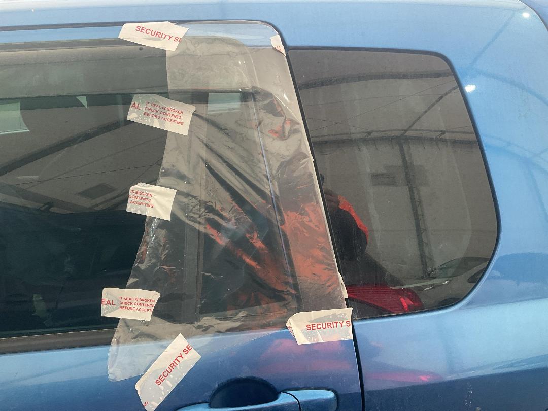 Photo '16' of Mazda Demio