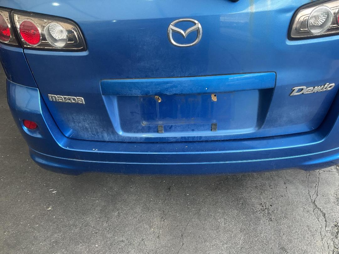 Photo '20' of Mazda Demio