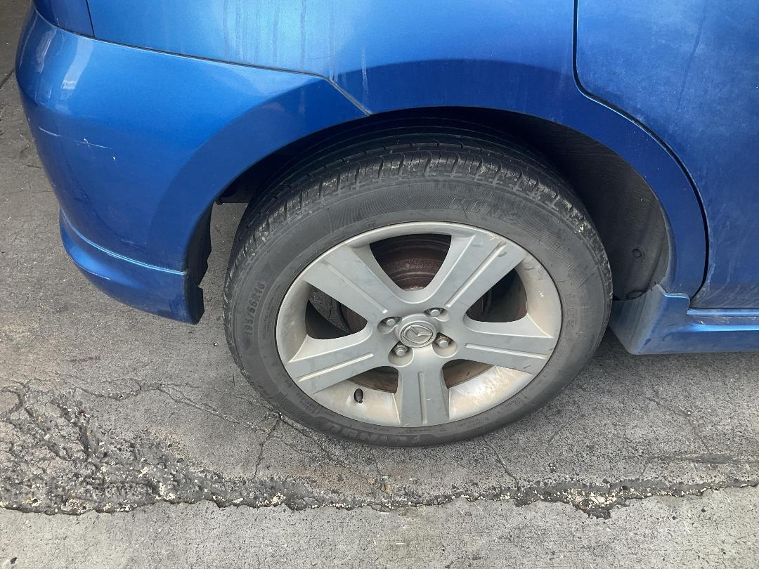 Photo '26' of Mazda Demio