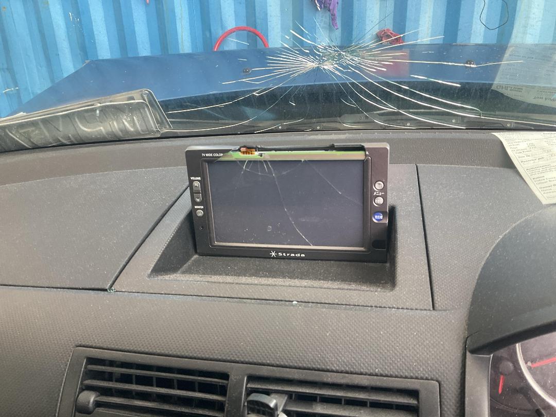 Photo '35' of Mazda Demio