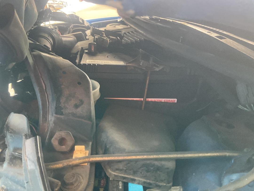 Photo '38' of Mazda Demio