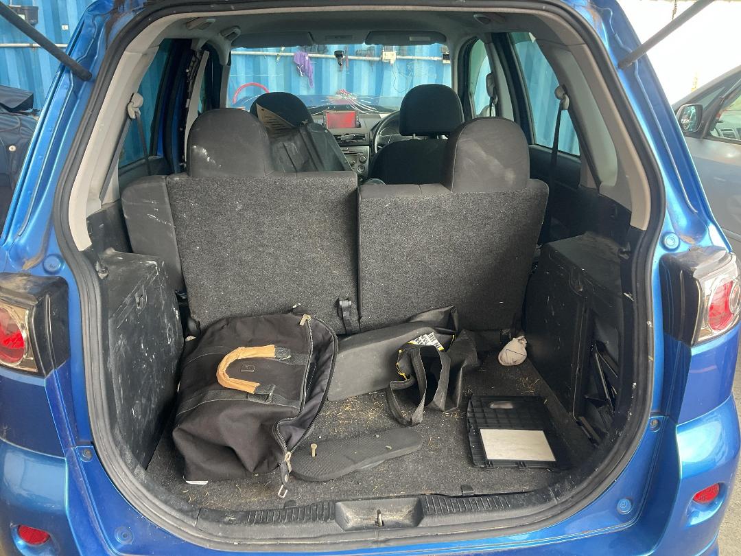 Photo '23' of Mazda Demio