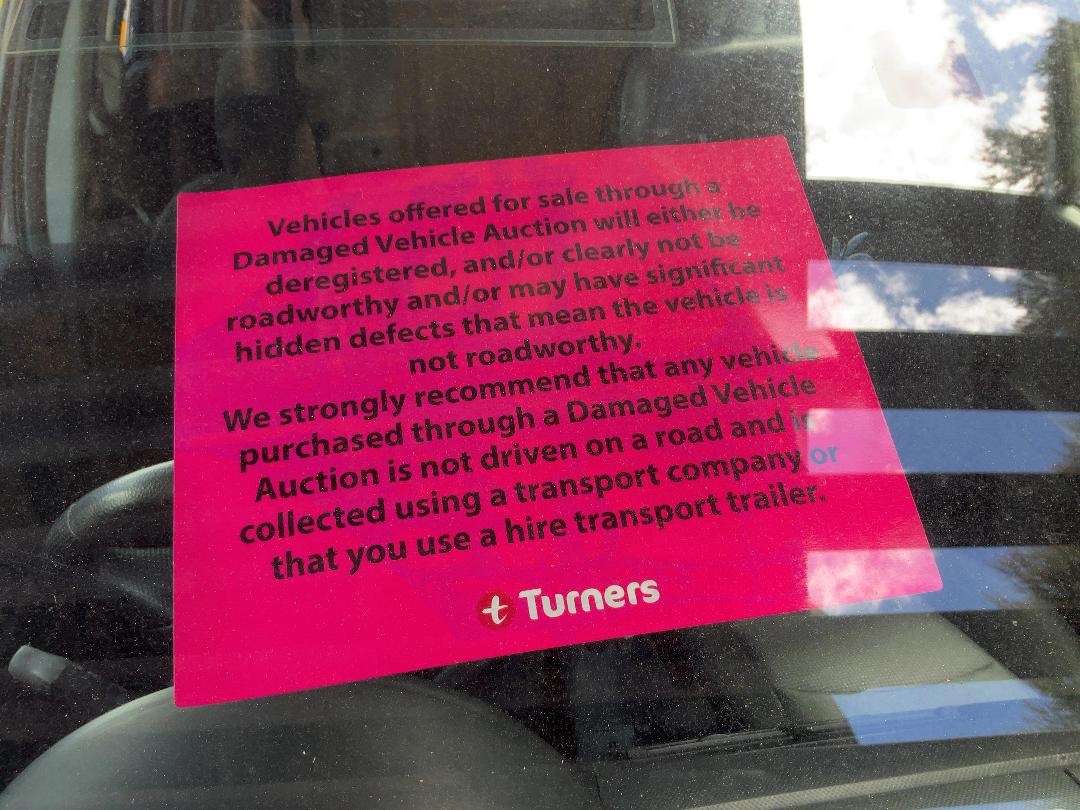 Photo '14' of Mazda Demio