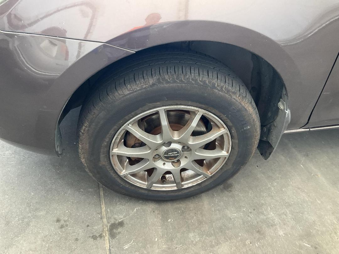 Photo '4' of Mazda Demio