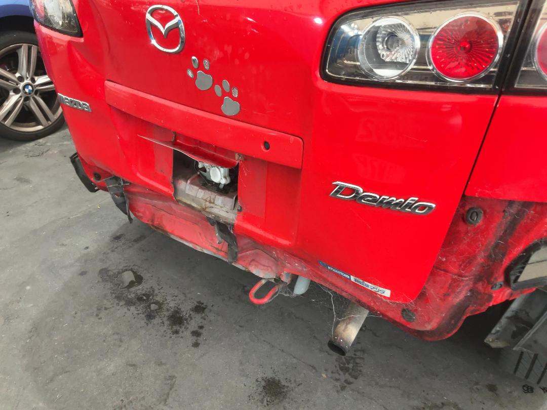 Photo '17' of Mazda Demio