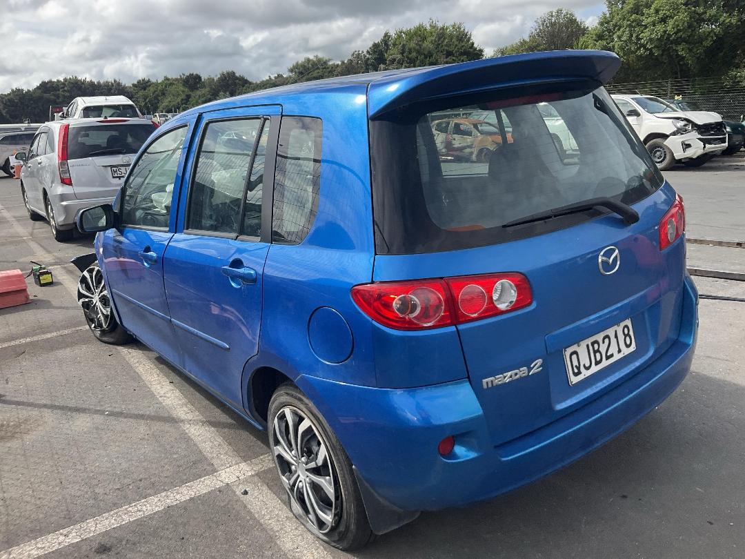 Photo '2' of Mazda Mazda2 Photo '2' of Mazda Mazda2