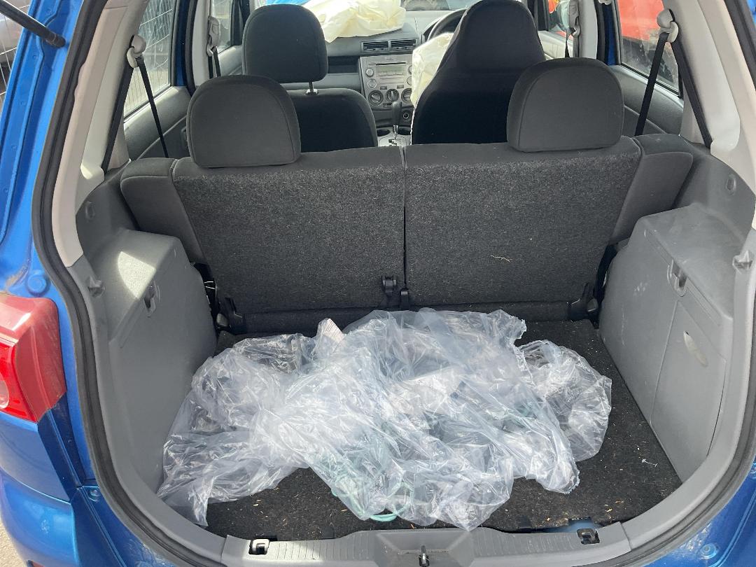 Photo '12' of Mazda Mazda2 Photo '12' of Mazda Mazda2