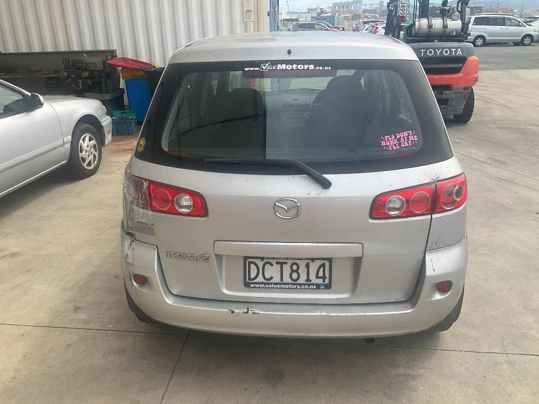 Photo '4' of Mazda Mazda2