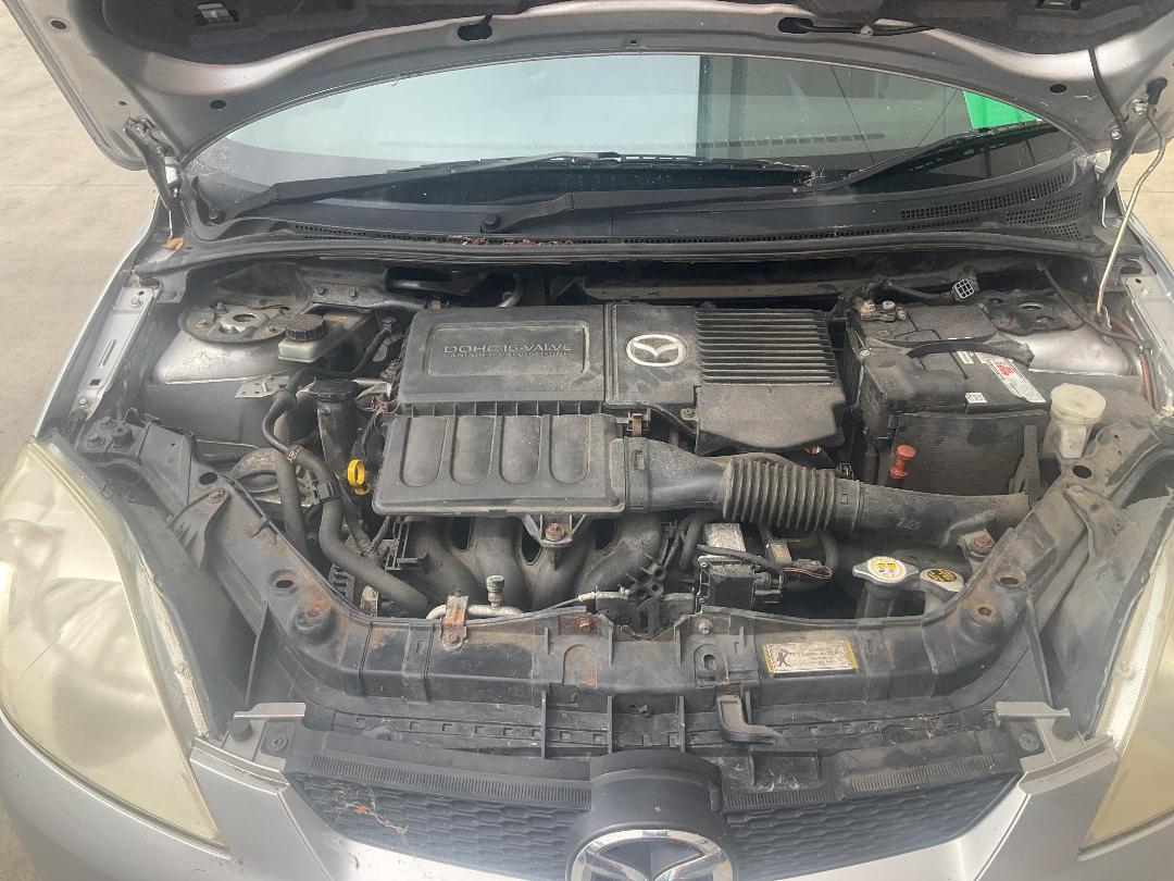 Photo '14' of Mazda Mazda2