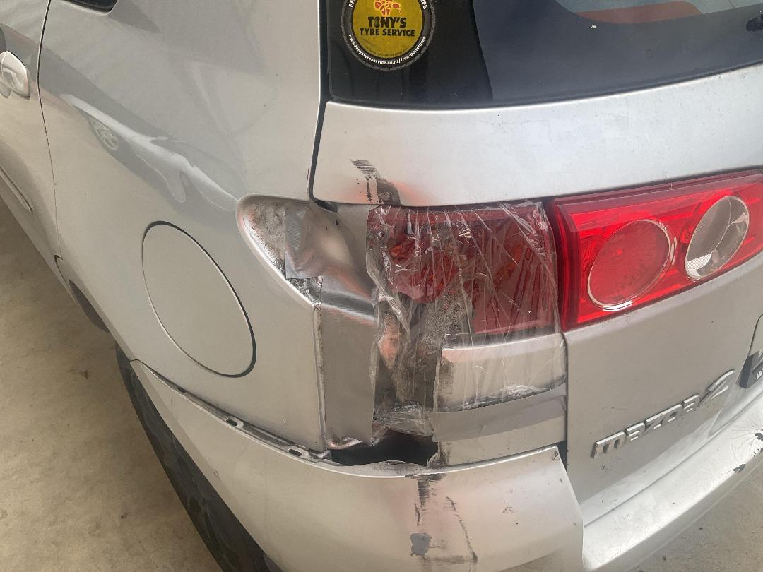 Photo '15' of Mazda Mazda2