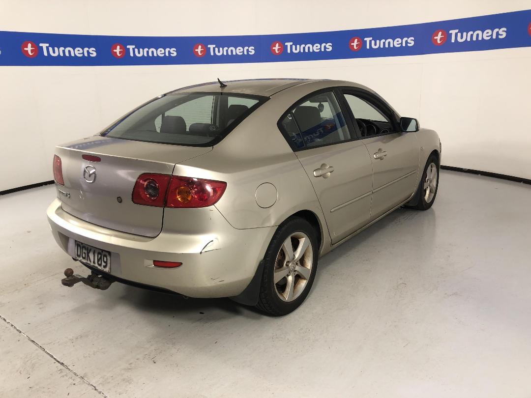 Photo '7' of Mazda Mazda3