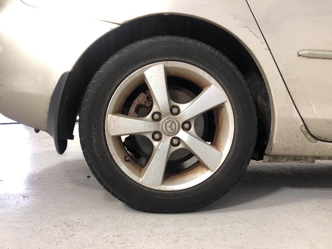 Photo '12' of Mazda Mazda3