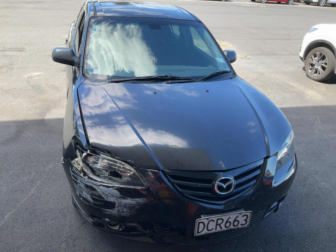 Photo '2' of Mazda Mazda3 SP23