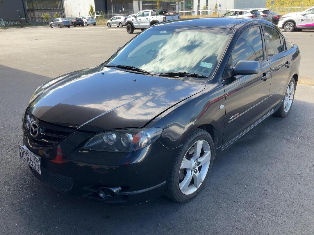 Photo '3' of Mazda Mazda3 SP23