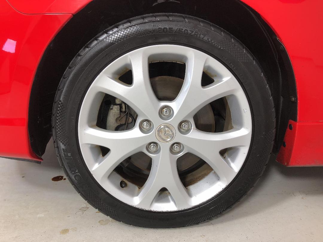 Photo '10' of Mazda Mazda3