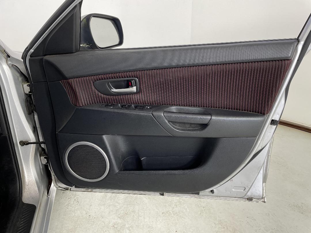 Photo '15' of Mazda Mazda3