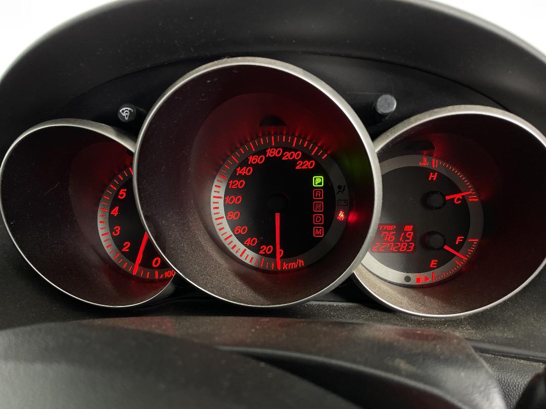 Photo '21' of Mazda Mazda3