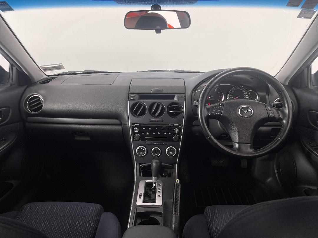 Photo '17' of Mazda Mazda6 Photo '17' of Mazda Mazda6