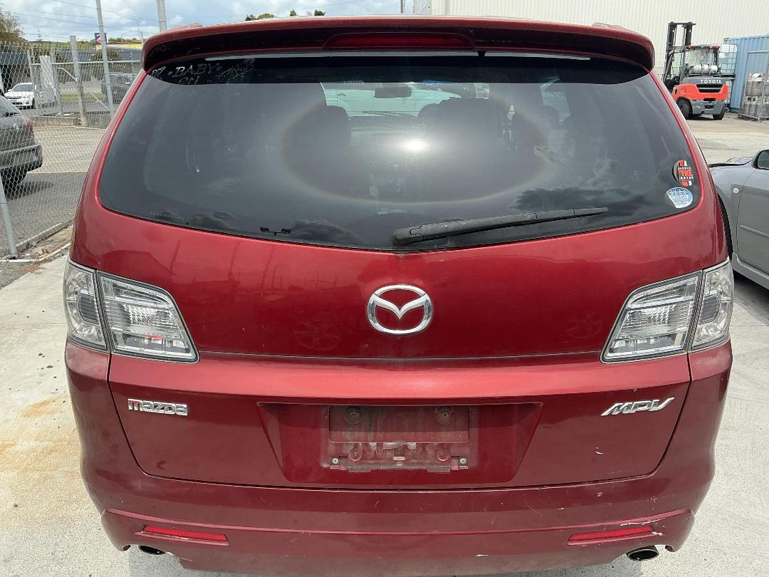 Photo '5' of Mazda MPV Photo '5' of Mazda MPV