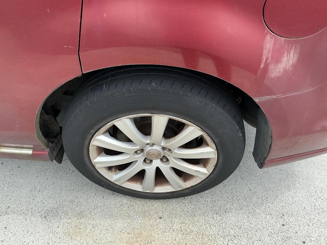 Photo '18' of Mazda MPV Photo '18' of Mazda MPV