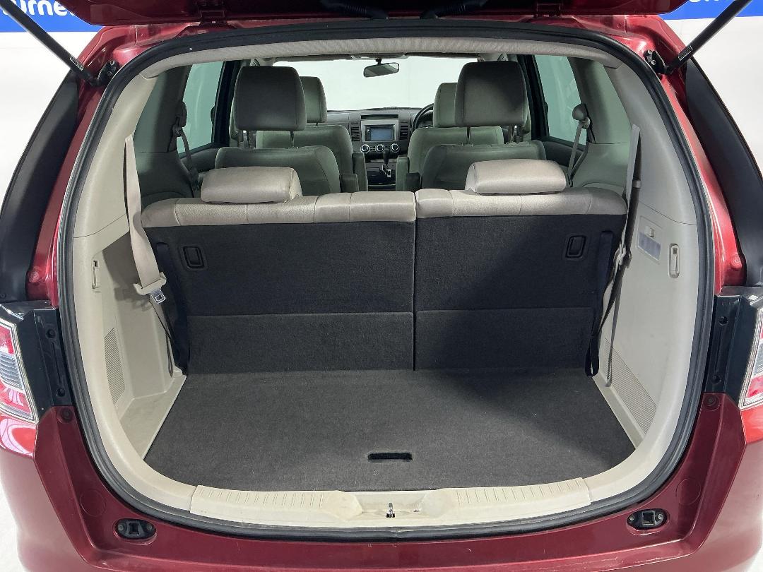 Photo '14' of Mazda MPV