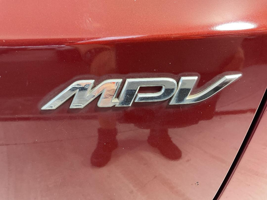 Photo '27' of Mazda MPV