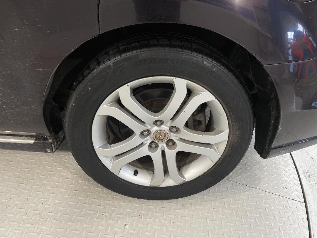 Photo '11' of Mazda MPV Photo '11' of Mazda MPV