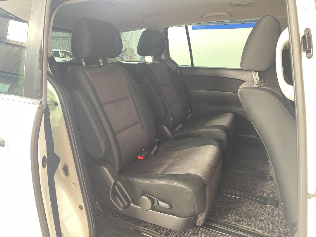 Photo '20' of Mazda MPV