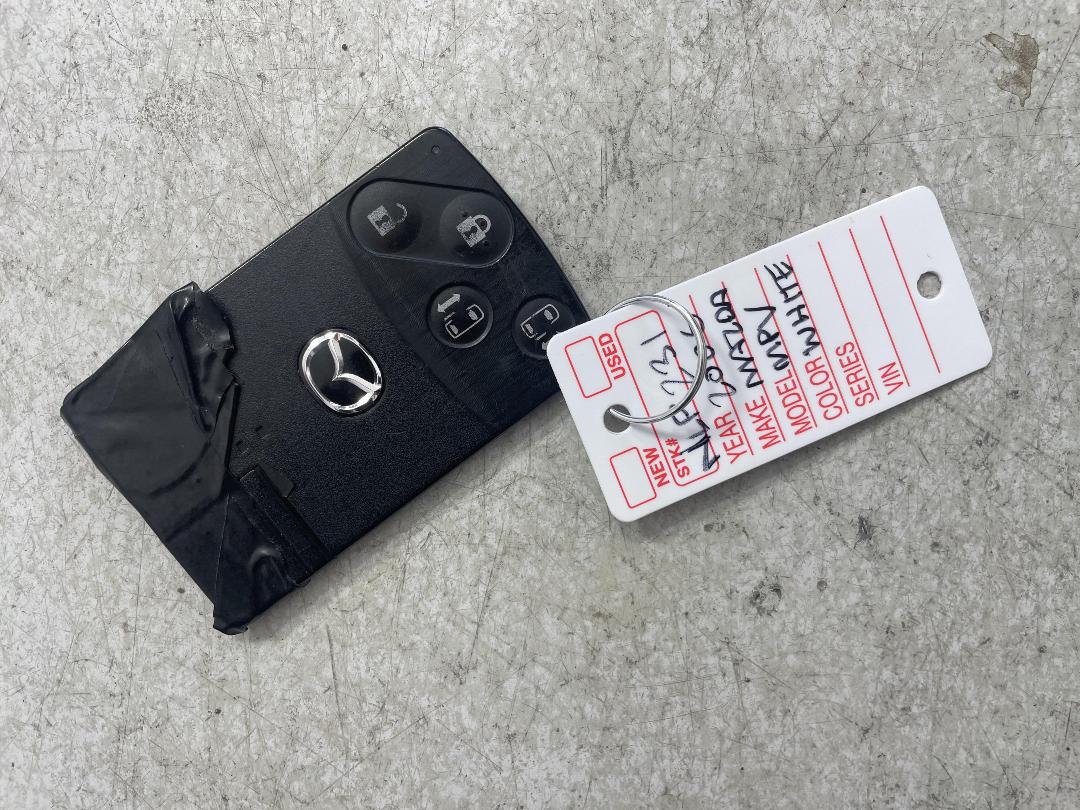 Photo '22' of Mazda MPV