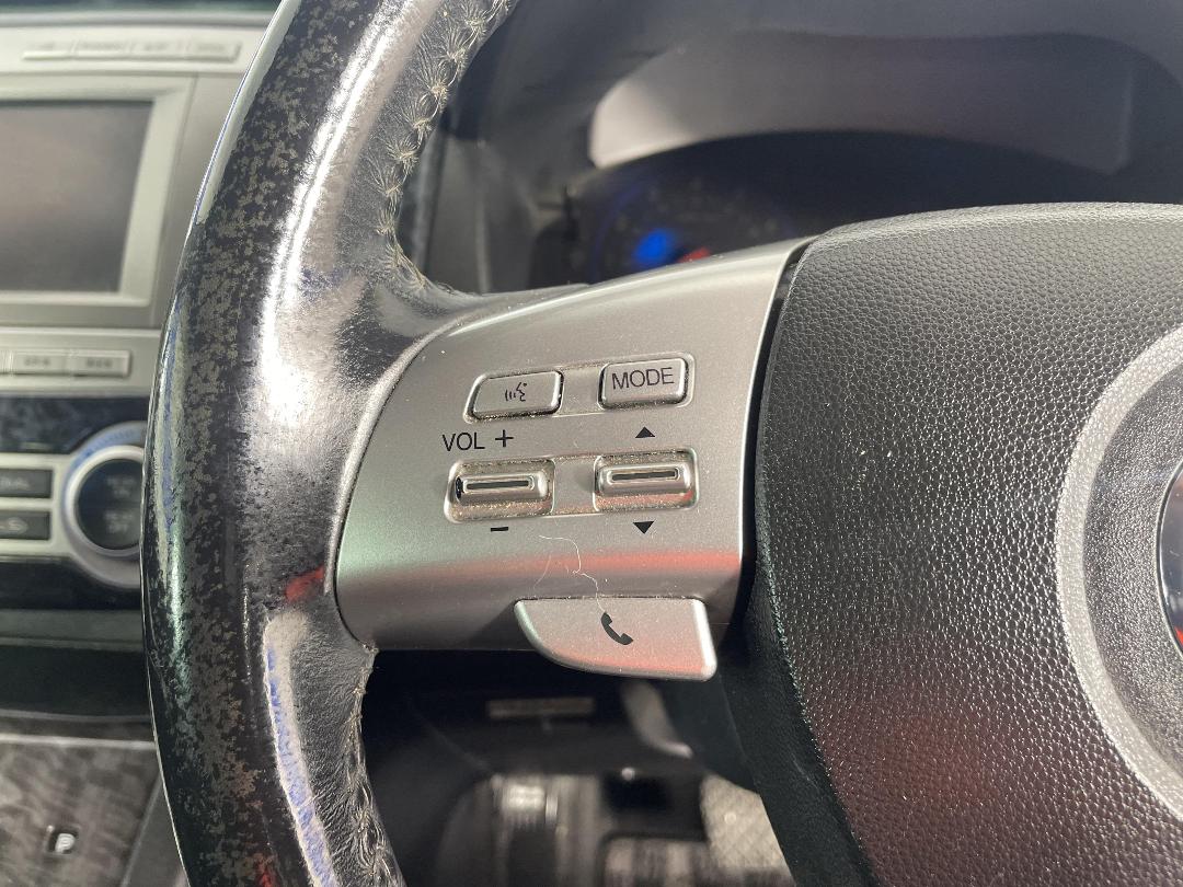 Photo '24' of Mazda MPV