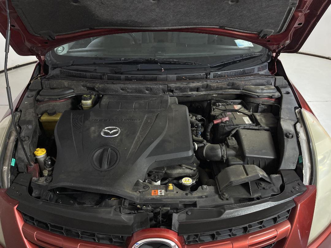 Photo '11' of Mazda MPV