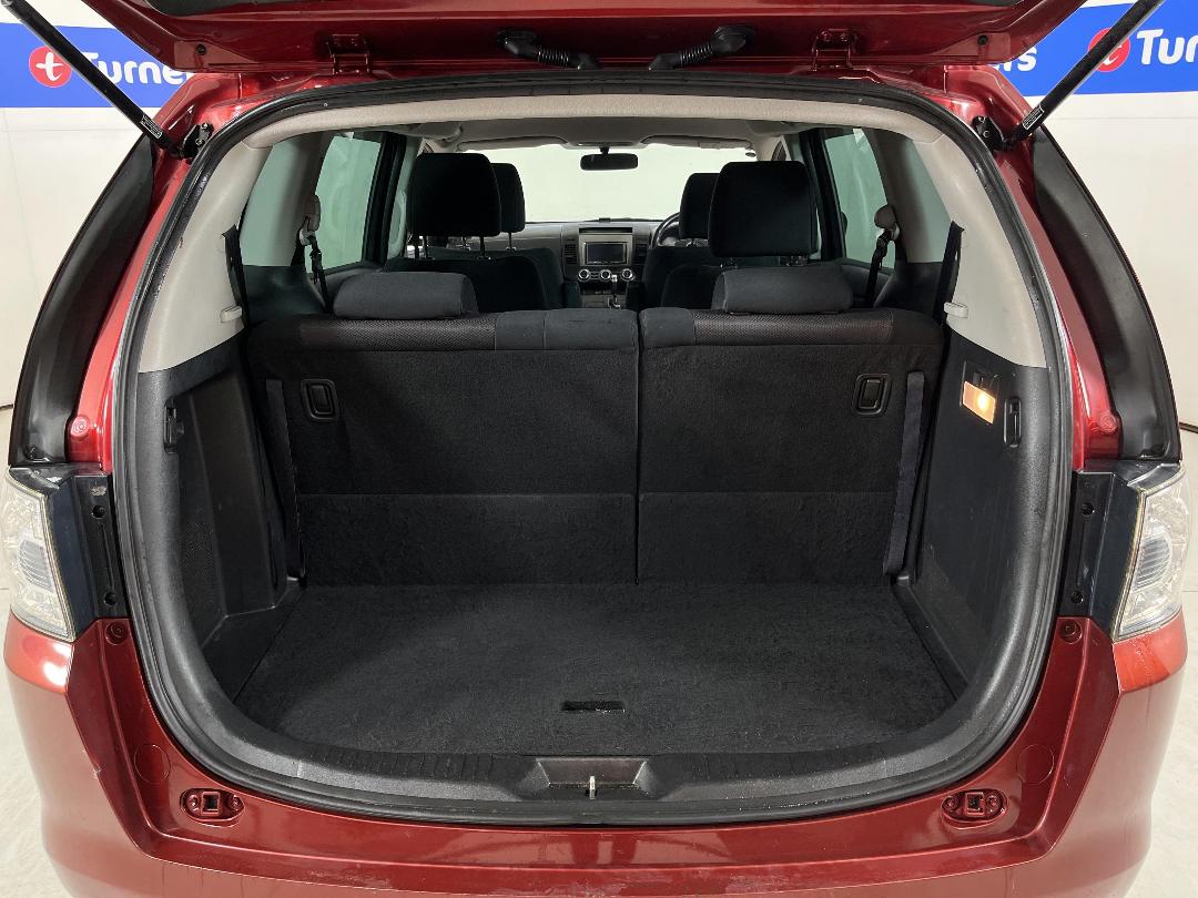 Photo '12' of Mazda MPV