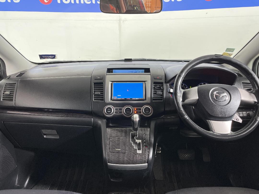 Photo '15' of Mazda MPV