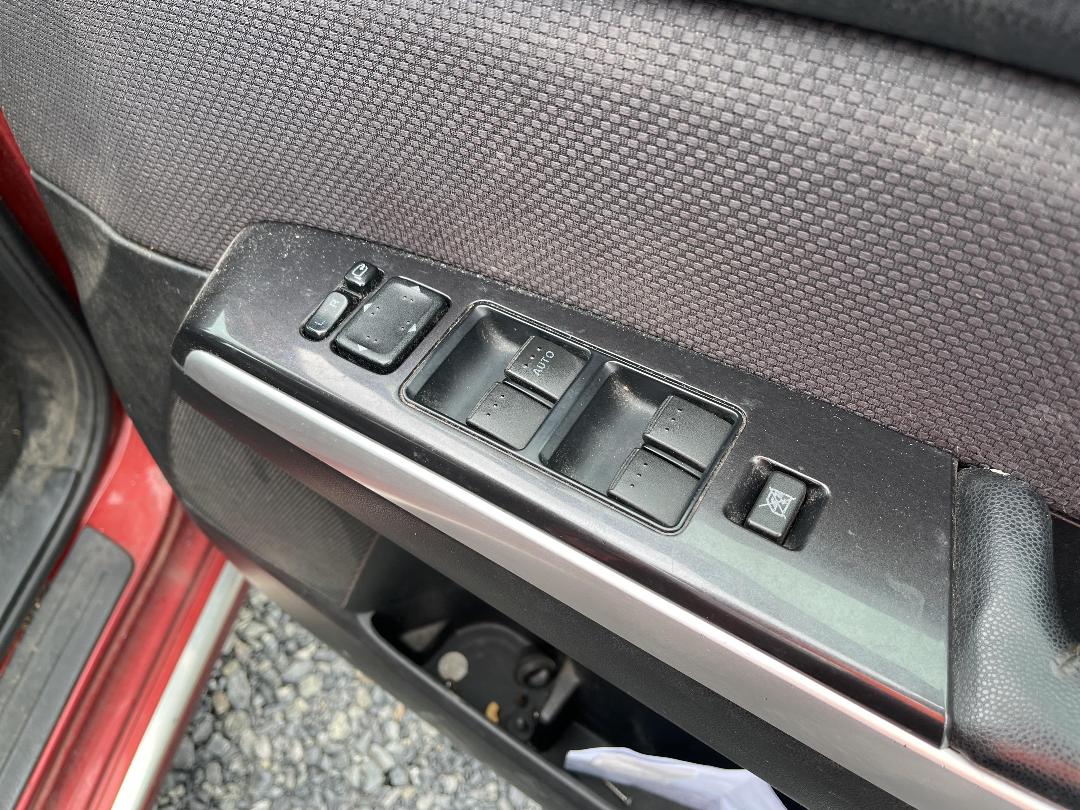 Photo '21' of Mazda MPV