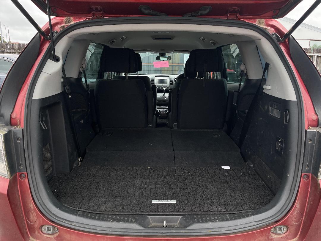 Photo '12' of Mazda MPV