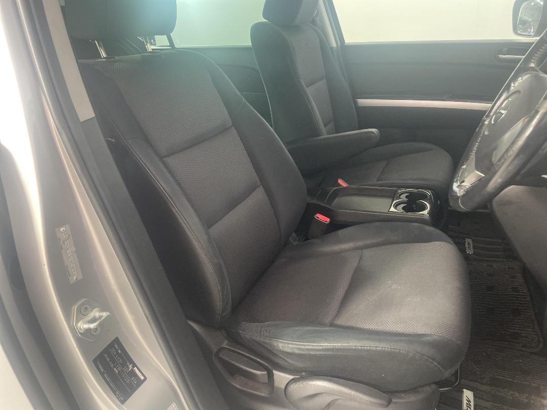 Photo '16' of Mazda MPV