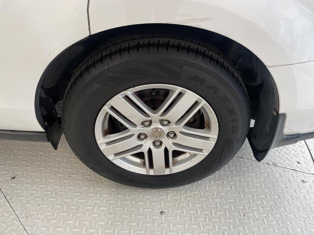 Photo '11' of Mazda MPV Photo '11' of Mazda MPV