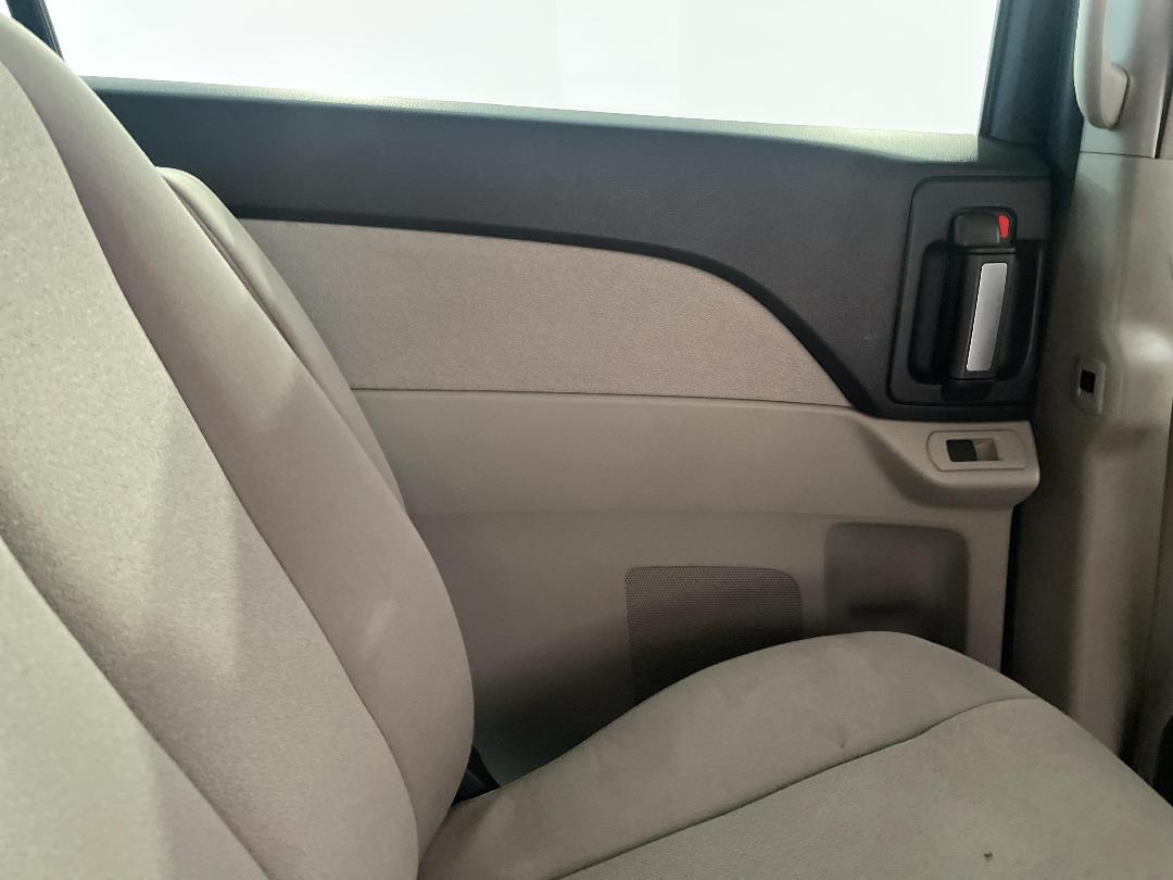 Photo '19' of Mazda MPV Photo '19' of Mazda MPV