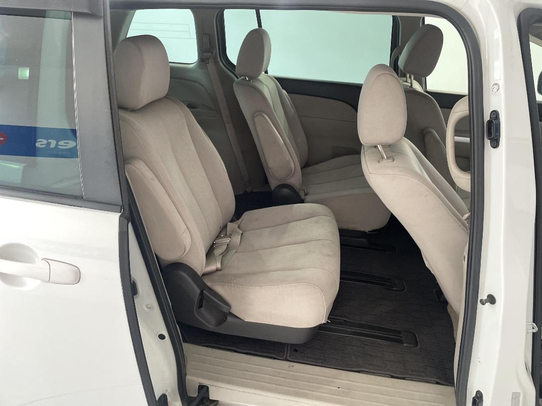 Photo '20' of Mazda MPV Photo '20' of Mazda MPV