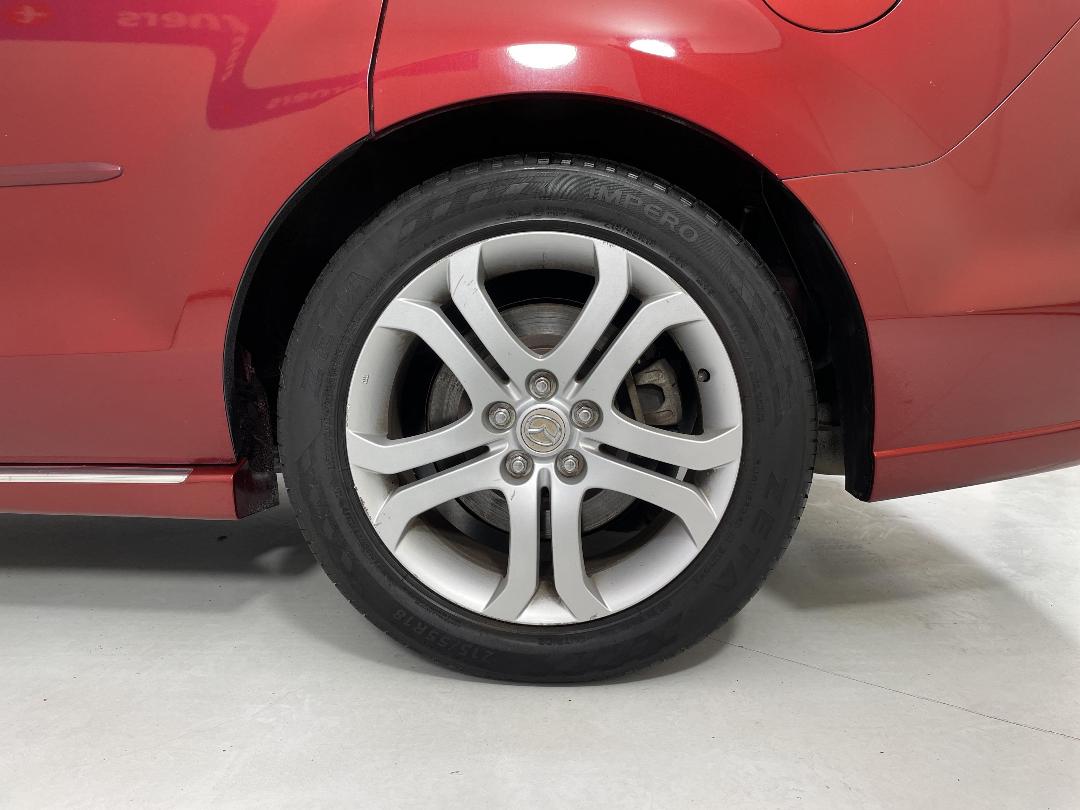 Photo '11' of Mazda MPV