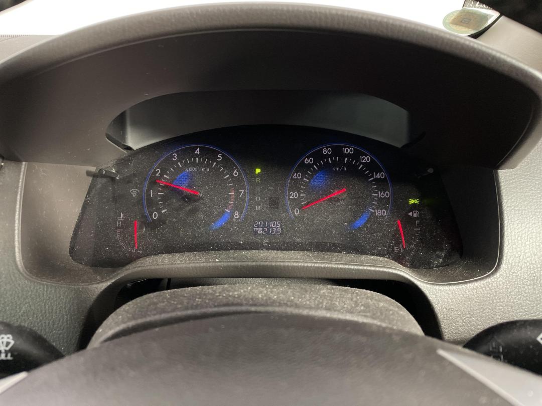 Photo '20' of Mazda MPV