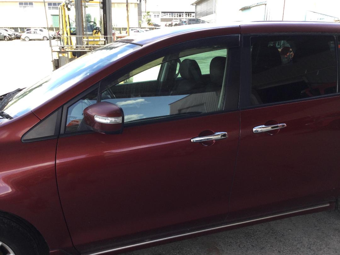 Photo '12' of Mazda MPV Photo '12' of Mazda MPV