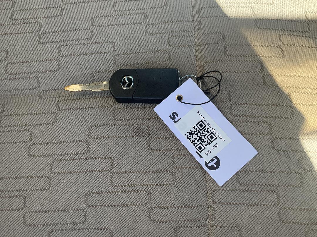 Photo '7' of Mazda MPV