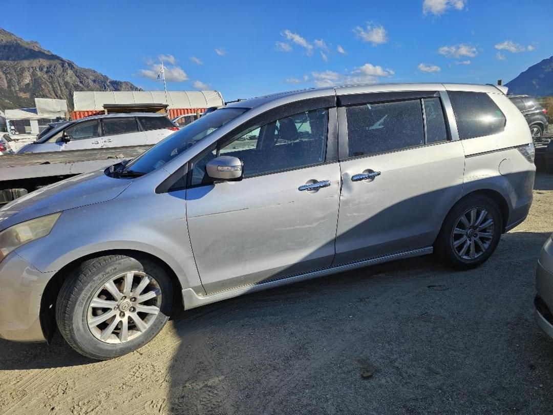 Photo '7' of Mazda MPV