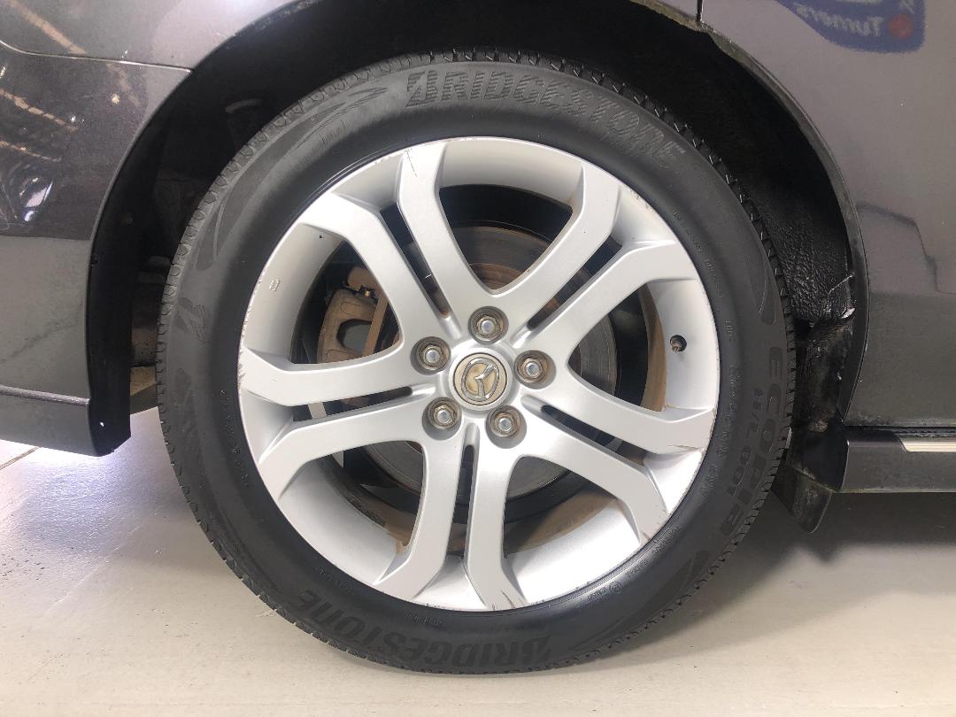 Photo '12' of Mazda MPV Photo '12' of Mazda MPV