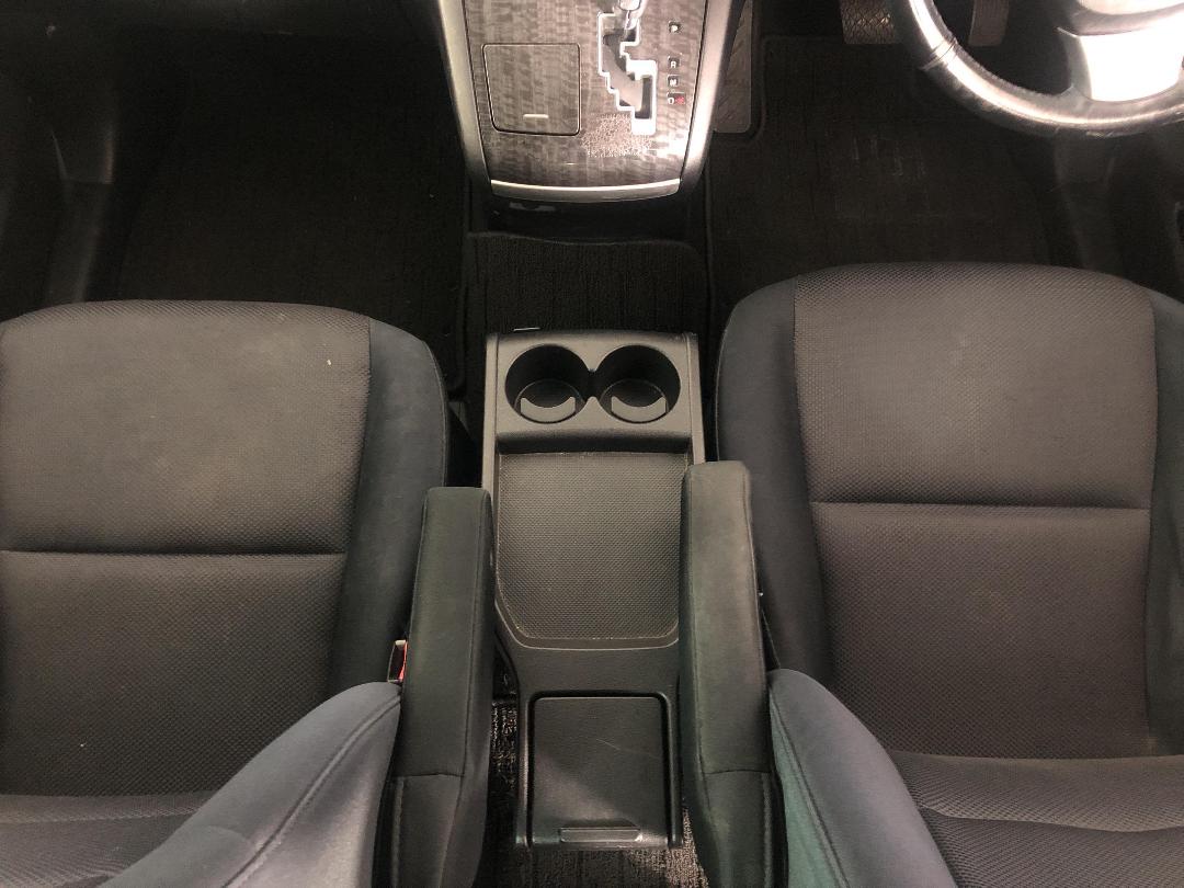 Photo '18' of Mazda MPV Photo '18' of Mazda MPV